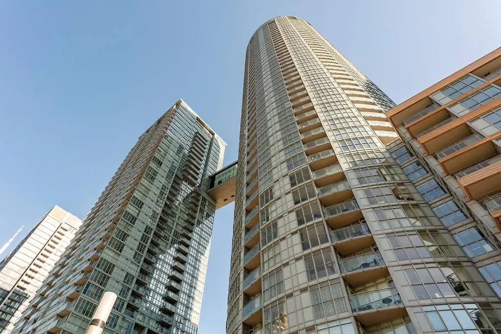 Luxury Downtown Lakeview & City View Condo Toronto Canada