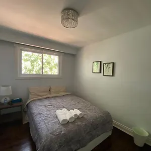 Yonge And Finch Subway !q Spacious & Quiet Private Bdr With Shared Bathroom Homestay