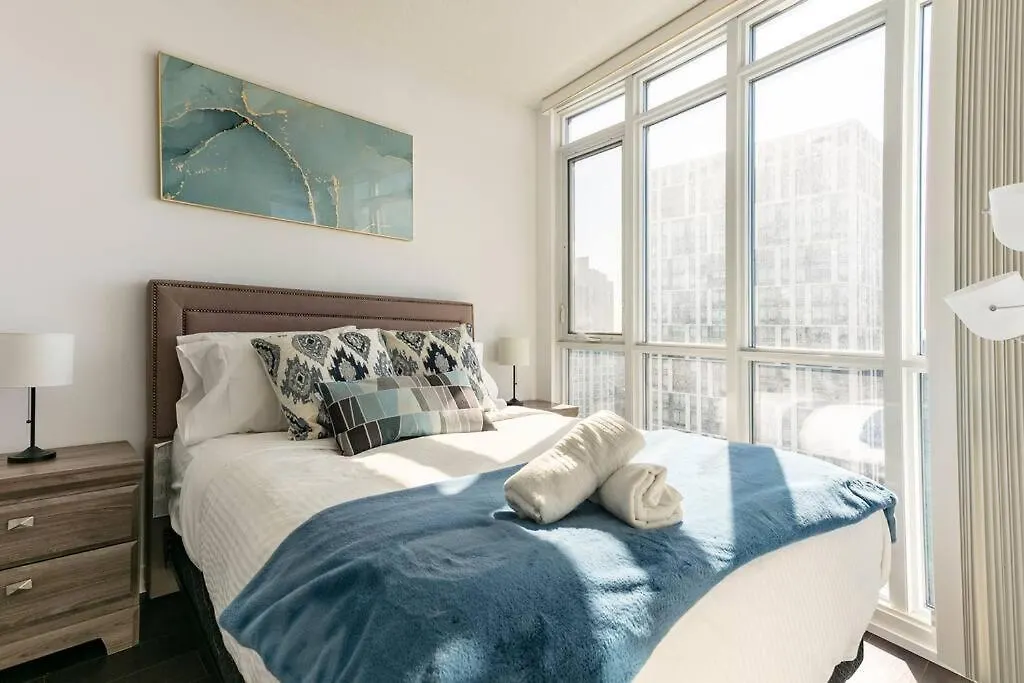 Luxury Downtown Lakeview & City View Condo Toronto 0*,